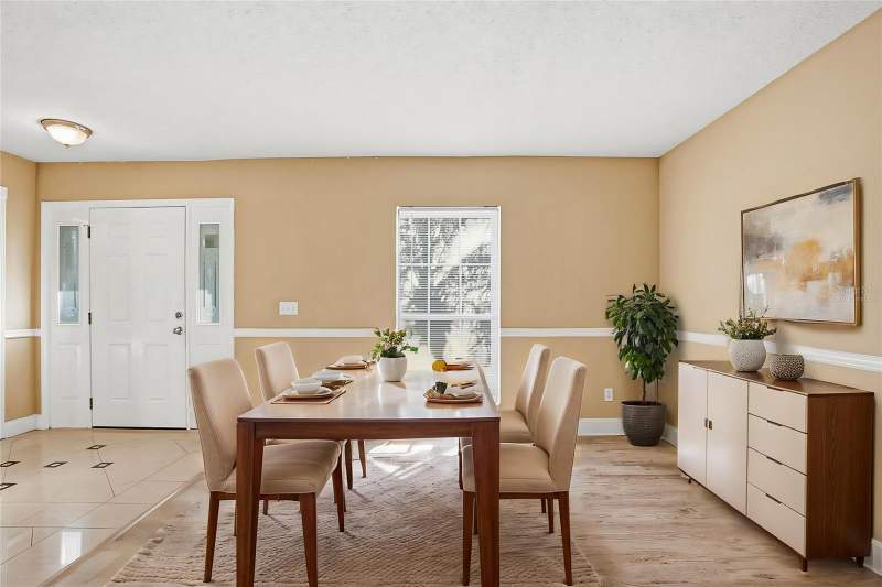 3 bedroom Single Family Residence at 15908 Bridgewater Lane, Country Place West Unit IV, Tampa — photo 2