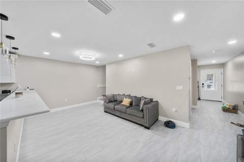704 Cedar Street, Daytona Beach FL - photo 12 of 55