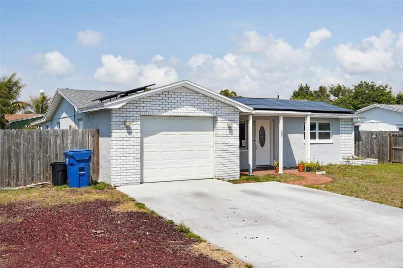 3 bedroom Single Family Residence at 3207 Coldwell Drive, Holiday Lake Estates, Holiday — photo 4