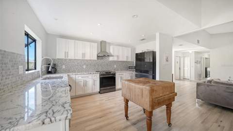 5744 Augusta Circle, Sarasota FL - photo 15 of 50