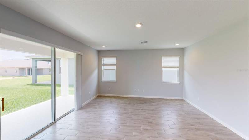 4 bedroom Single Family Residence at 2256 Keystone Pass Boulevard, Hills Of Minneola, Minneola — photo 5