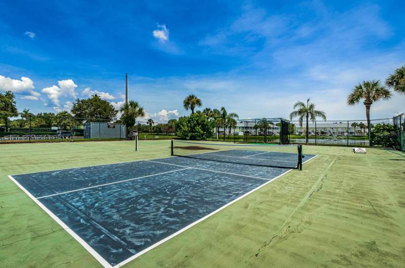 1 bedroom Condominium at 5215 Coquina Key Drive #B, Waterside At Coquina Key South, St Petersburg — photo 3