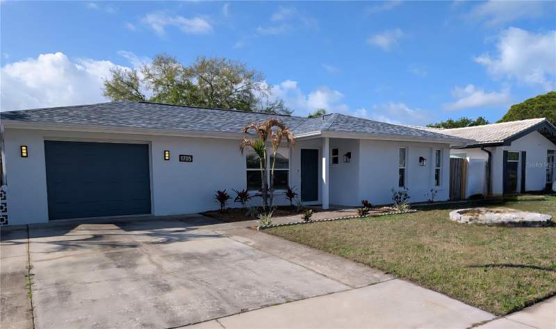 2 bedroom Single Family Residence at 1705 IRONWOOD COURT, HARBOR PALMS-UNIT SIX, OLDSMAR — photo 5