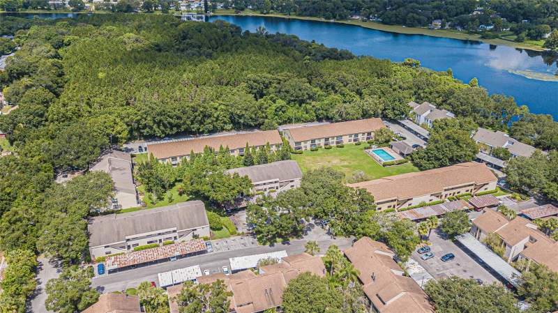 River Oaks CondoCondos for Sale in Tampa, FL