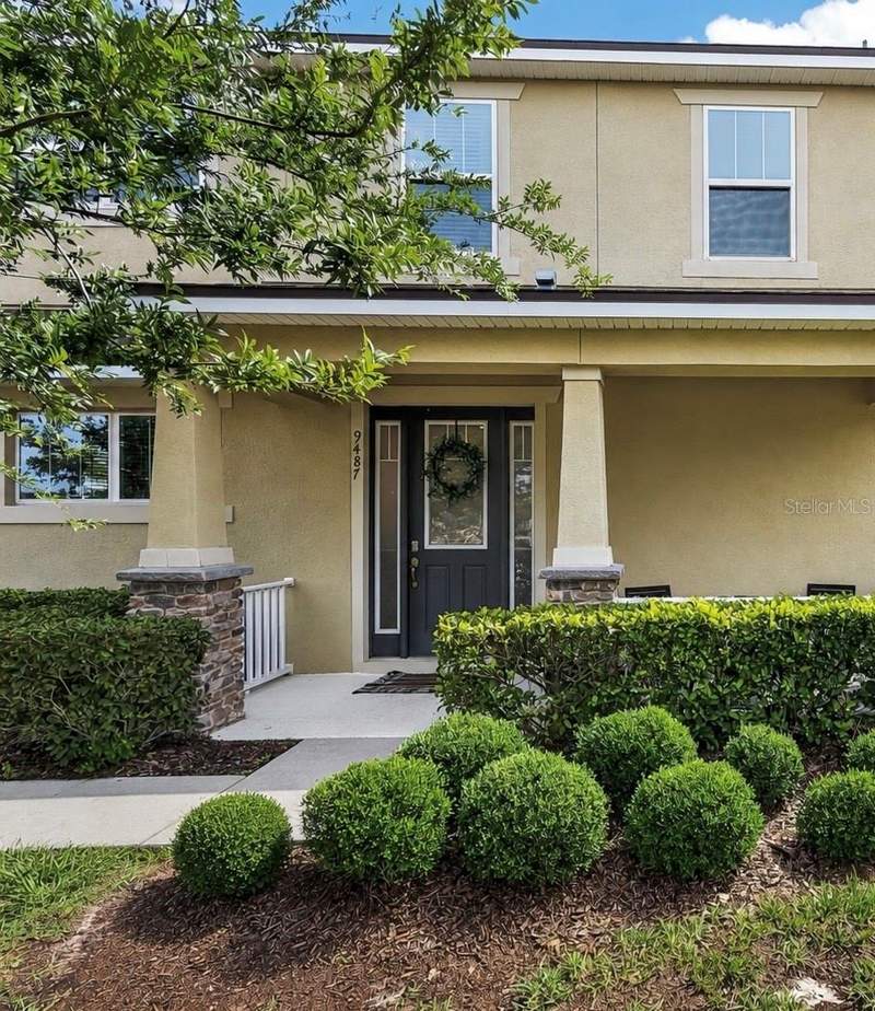 9487 RANDAL PARK BOULEVARD home for sale in Randal Walk