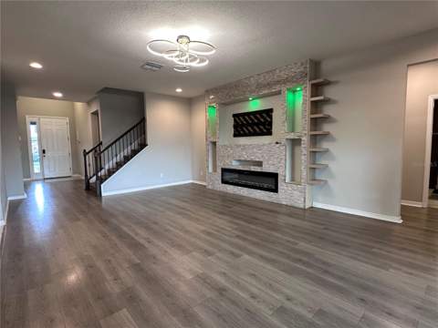 4917 Eagle Rock Drive, Wimauma FL - photo 11 of 44
