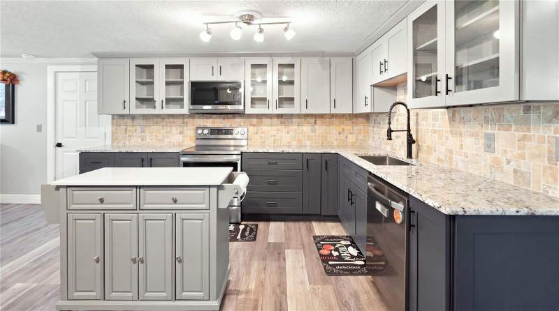 3 bedroom Single Family Residence at 14125 Plum Lane, Hudson, Hudson — photo 4