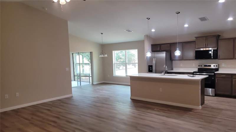 3 bedroom Single Family Residence at 19396 SW 101st Place Road, Rainbow Spgs Fifth Rep, Dunnellon — photo 4
