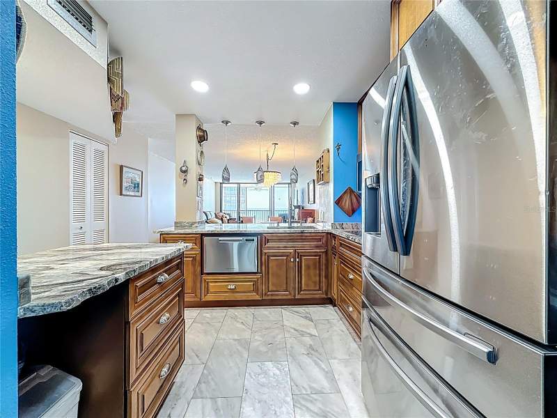 2 bedroom Condominium at 18304 Gulf Boulevard #505, Shore Mariner The Condo, Redington Shores — photo 4