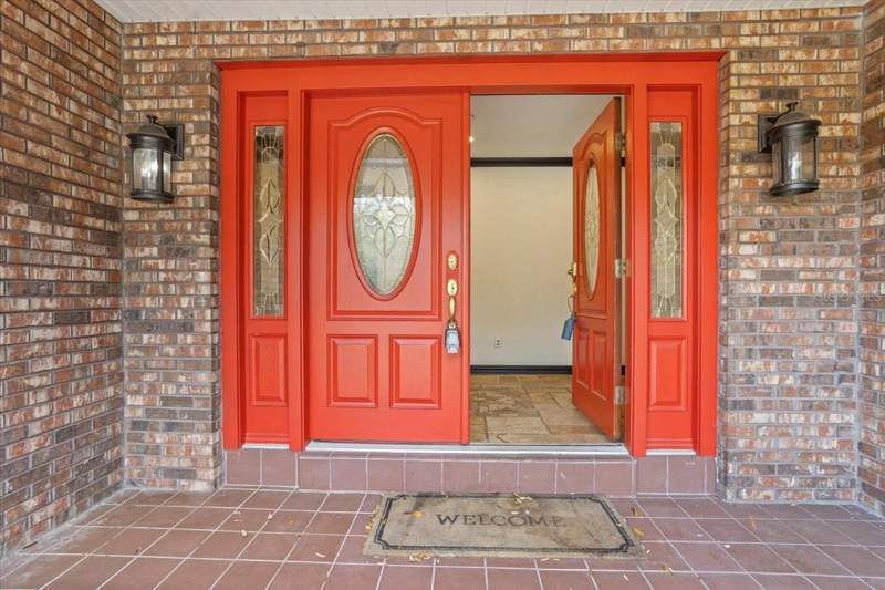5 bedroom Single Family Residence at 201 S Sweetwater Cove Boulevard, Sweetwater Oaks Sec 07, Longwood — photo 4