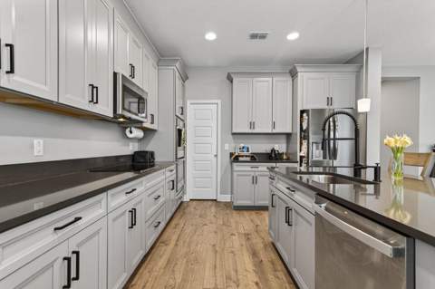 7241 Notched Pine Bend, Wesley Chapel FL - photo 13 of 59