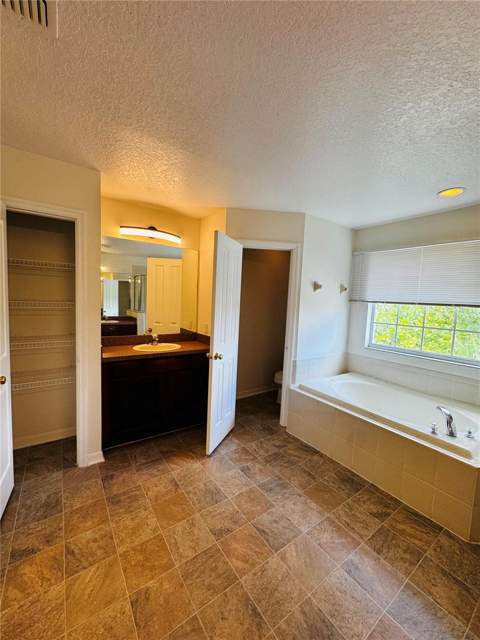 890 McInnis Court, Kissimmee FL - photo 23 of 30