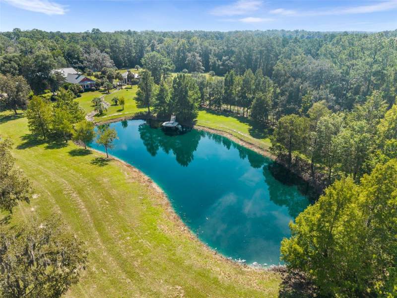 8 bedroom Single Family Residence at 11317 NW 199th Avenue, Alachua, Alachua — photo 4