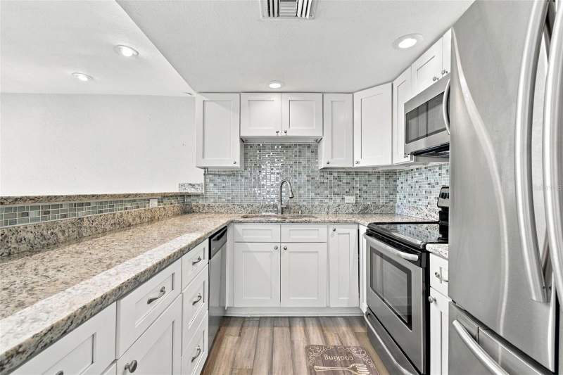 2 bedroom Condominium at 4015 Bayshore Boulevard #15F, Bayshore Towers A Condo, Tampa — photo 5