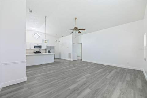 13427 Laraway Drive, Riverview FL - photo 18 of 44