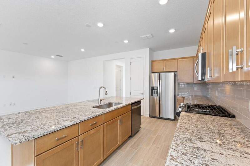 2 bedroom Half Duplex at 3320 NW 52nd Avenue Road, Ocala Preserve Phase 18B, Ocala — photo 5