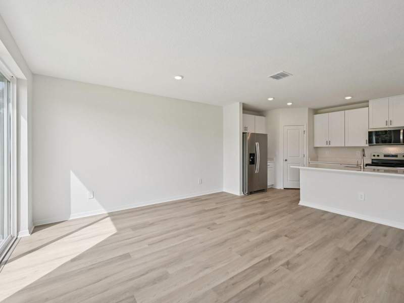 4 bedroom Single Family Residence at 2210 Sageland Way, The Grove At Stuart Crossing, Bartow — photo 5