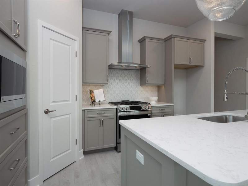 4 bedroom Single Family Residence at 835 SW 145th Drive, Laureate Village Ph 1 Unit 2 Pb 37 Pg 86, Newberry — photo 4
