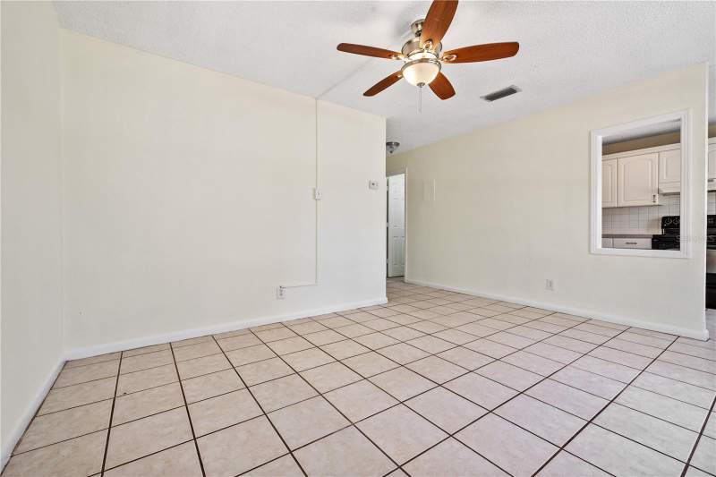 3 bedroom Single Family Residence at 5225 Peach Avenue, Mango Hills, Seffner — photo 4