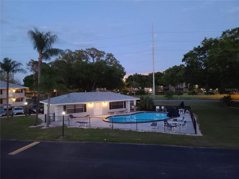 1 bedroom Condominium at 101 Lake Avenue #222, Lafayette Square Condo, Largo — photo 3