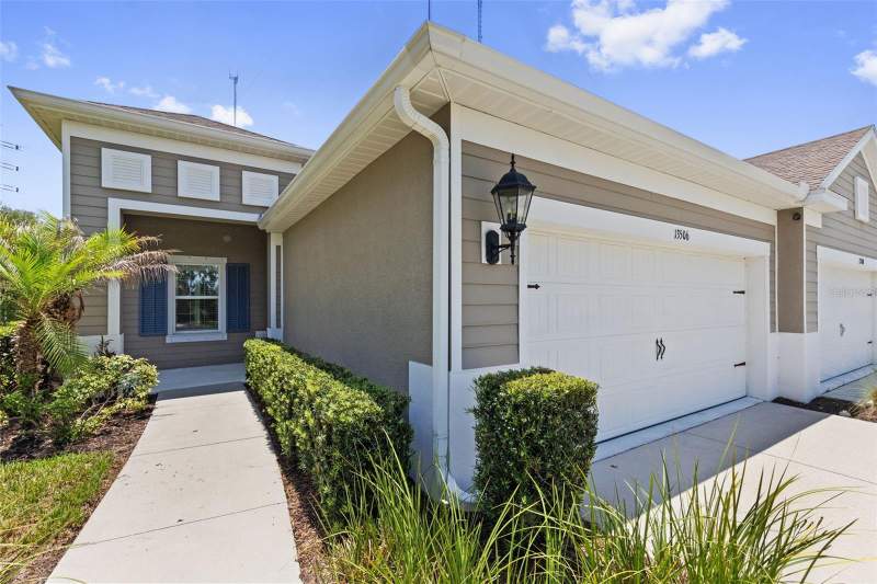 13506 CIRCA CROSSING DRIVE home for sale in Fiishhawk Ranch West