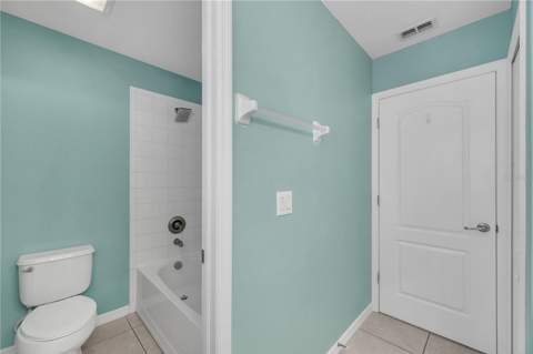 10626 Liberty Bell Drive, Tampa FL - photo 23 of 34