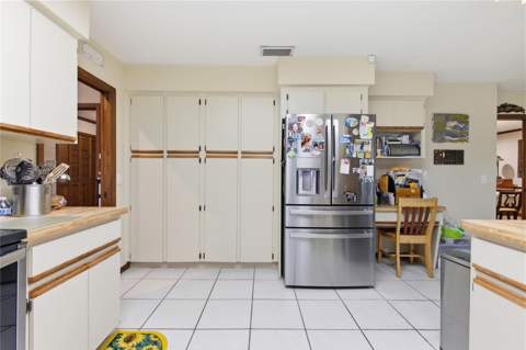 128 W Greentree Lane, Lake Mary FL - photo 16 of 61