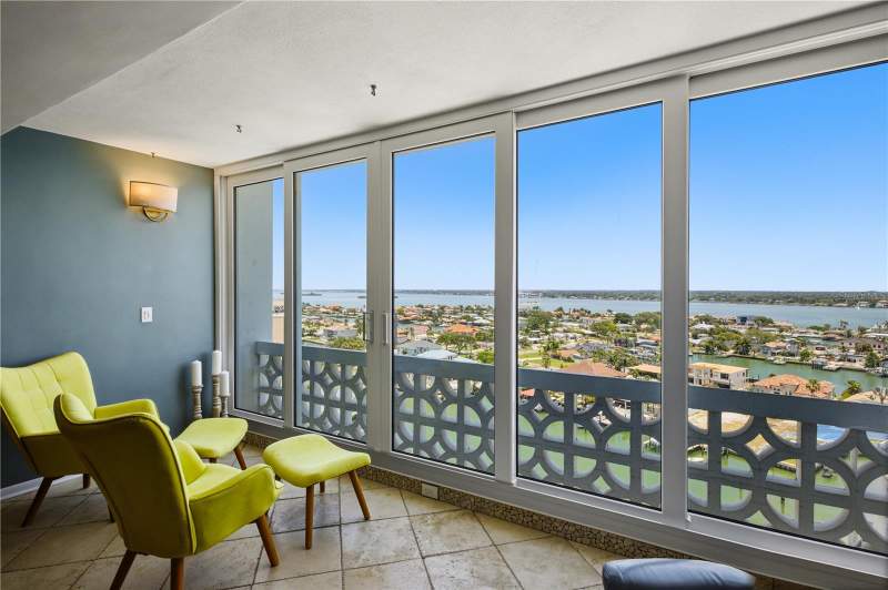 2 bedroom Condominium at 31 Island Way #1404, Horizon House Co-Op, Clearwater — photo 5