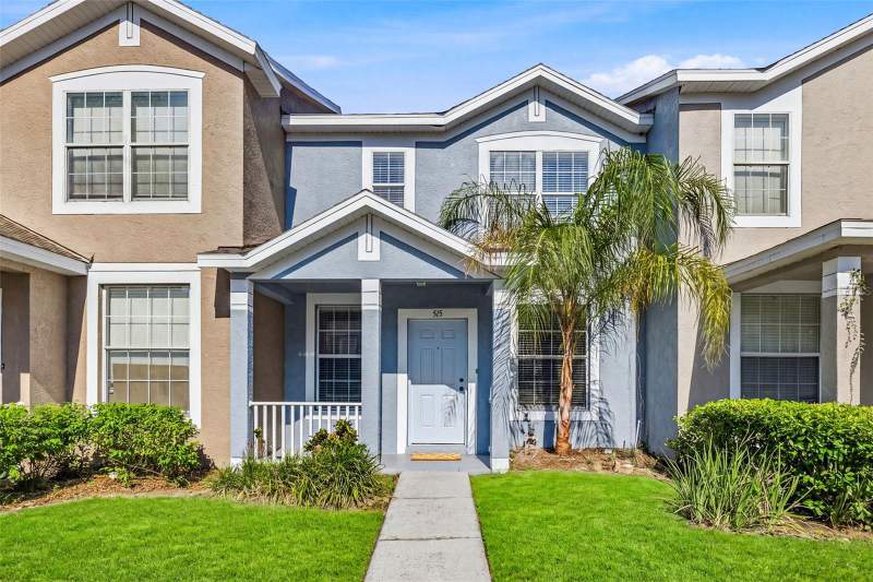 Lakewood Ridge Townhomes