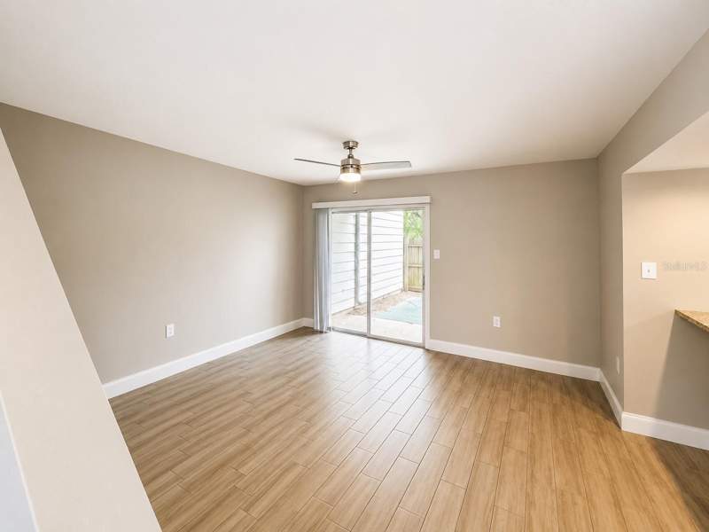 2 bedroom Condominium at 3922 Crayrich Circle #C-4, Village Condo, Orlando — photo 2