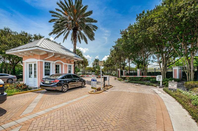 1 bedroom Condominium at 5215 Coquina Key Drive #B, Waterside At Coquina Key South, St Petersburg — photo 2