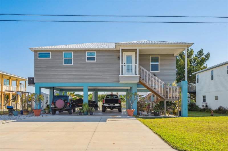 3 bedroom Single Family Residence at 3270 Hibiscus Drive, Hernando Beach, Hernando Beach — photo 2