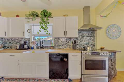 530 W Green Street, Englewood FL - photo 15 of 57