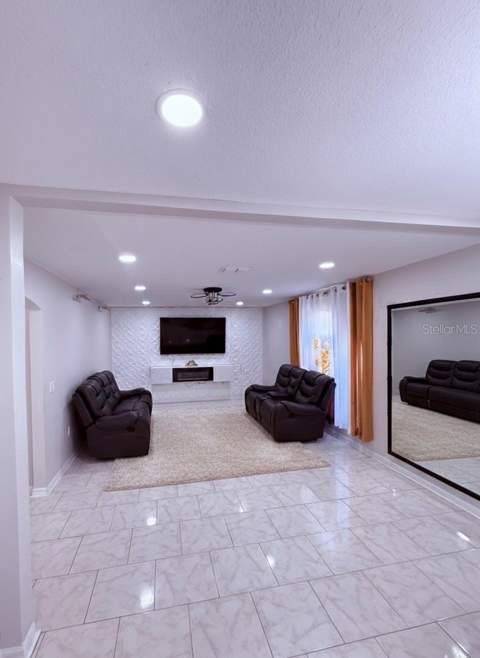 5764 Royal Hills Circle, Winter Haven FL - photo 12 of 27