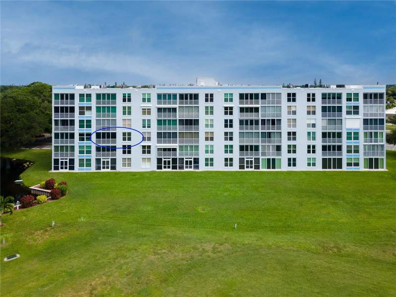 2 bedroom Condominium at 3780 Pinebrook Circle #307, The Links At Pinebrook Ph III, Bradenton — photo 2