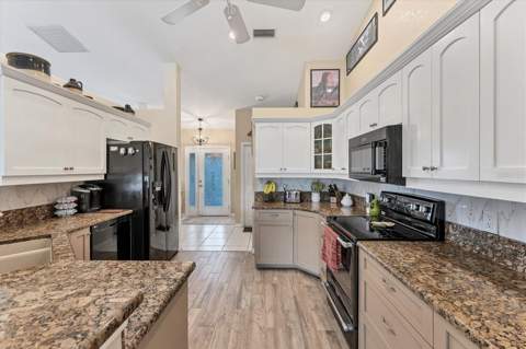 2555 Dixon Terrace, Port Charlotte FL - photo 15 of 42
