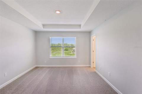 7558 Deer Valley Circle, Tampa FL - photo 12 of 26