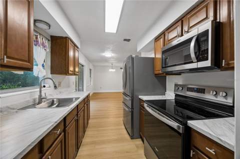 3688 Rundo Drive, Orlando FL - photo 10 of 17