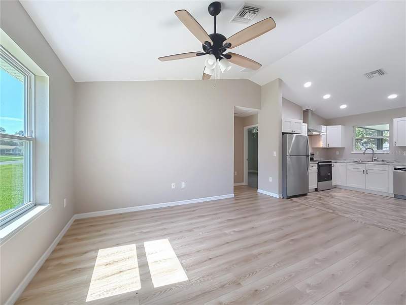 3 bedroom Single Family Residence at 10856 SW 79th Avenue, Palm Cay Un II, Ocala — photo 4