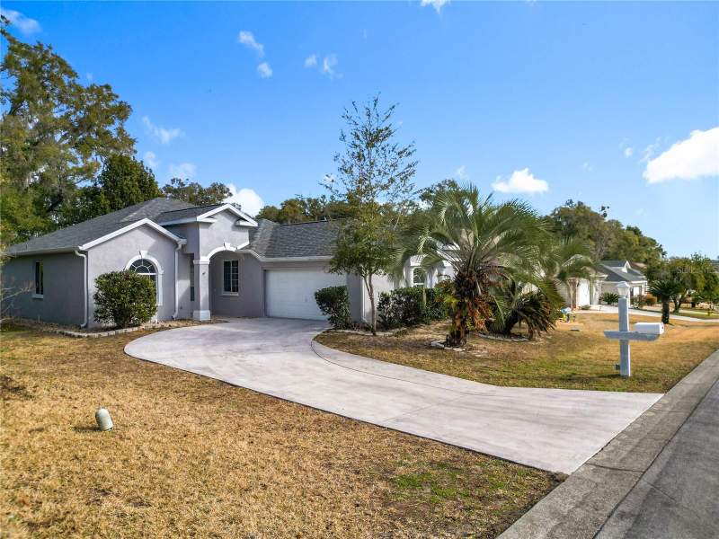 3 bedroom Single Family Residence at 5375 NW 26th Lane, Ocala Palms Un 06, Ocala — photo 2