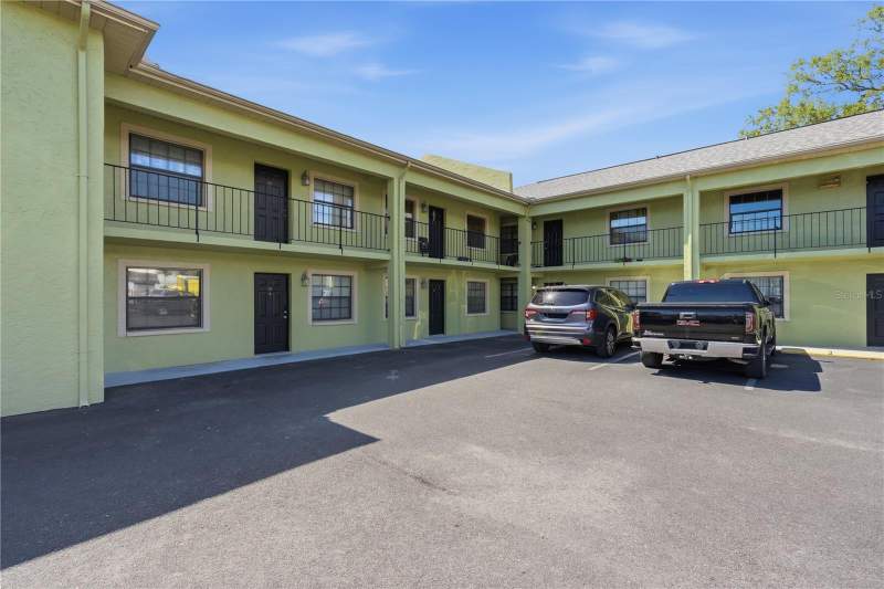 2 bedroom Condominium at 4416 N Clark Avenue #13, A D Apts A Condo, Tampa — photo 5