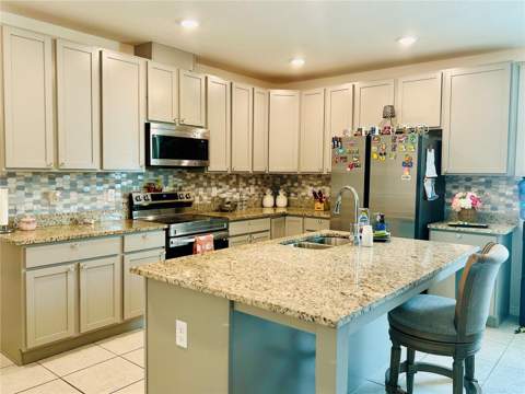 6632 Tempo Way, Mascotte FL - photo 6 of 39