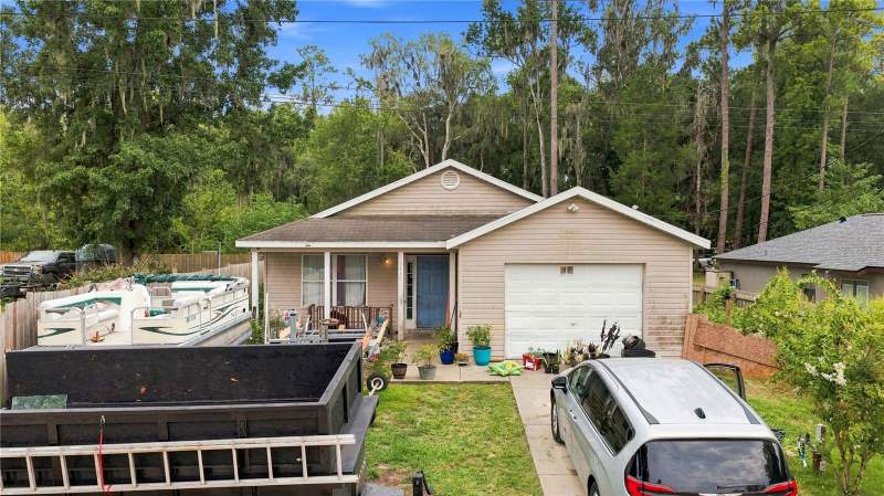 2 bedroom Single Family Residence at 2460 SE 69th Lane, Sabal Park, Ocala — photo 2