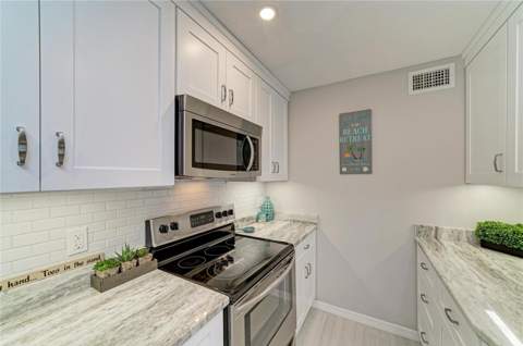 303 47th Avenue Drive #157, Bradenton FL - photo 19 of 46