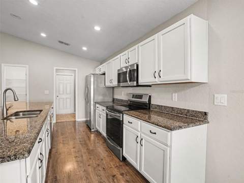 1919 Danes Court, Lakeland FL - photo 9 of 19