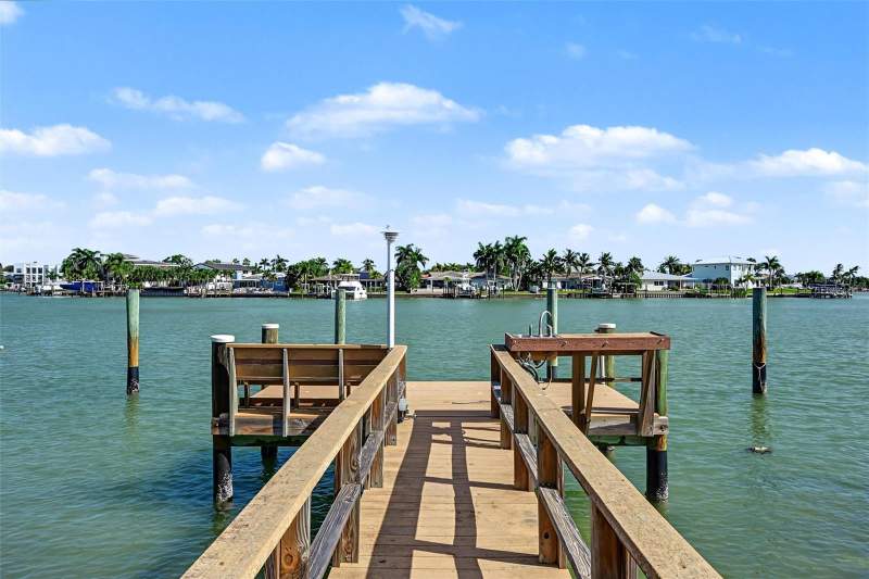 2 bedroom Condominium at 9901 1st Street #A, Treasure Island Lagoons Condo, Treasure Island — photo 3