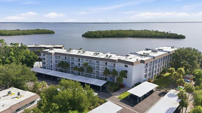 2 bedroom Condominium at 605 Sutton Place #101, Sutton Place, Longboat Key — photo 3