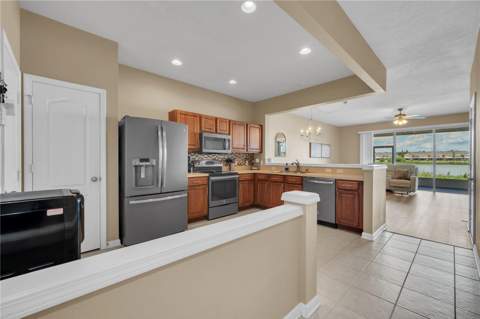 4939 Pond Ridge Drive, Riverview FL - photo 6 of 25