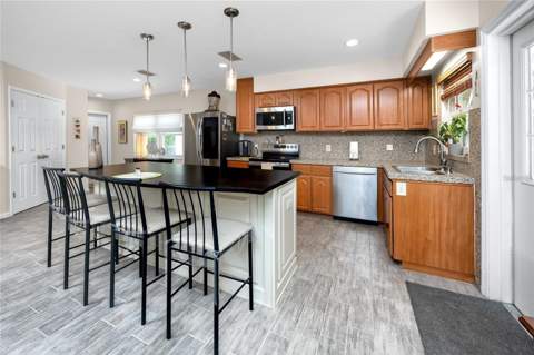 10504 Lacera Drive, Tampa FL - photo 8 of 41