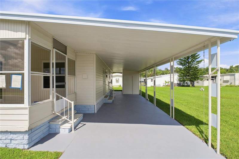 2 bedroom Mobile Home at 10913 Justice Drive, Senate Manor Unrec, Port Richey — photo 3